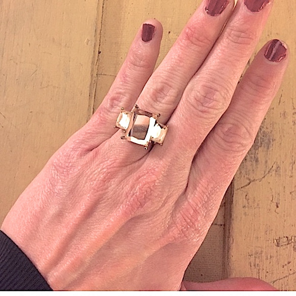 VINTAGE STYLE 3 STONE BLUSH GOLD COCKTAIL RING 7.5